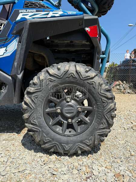 Polaris RZR 4 900