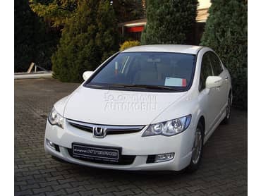 Honda Civic Hibrid 2007. god. -  kompletan auto u delovima