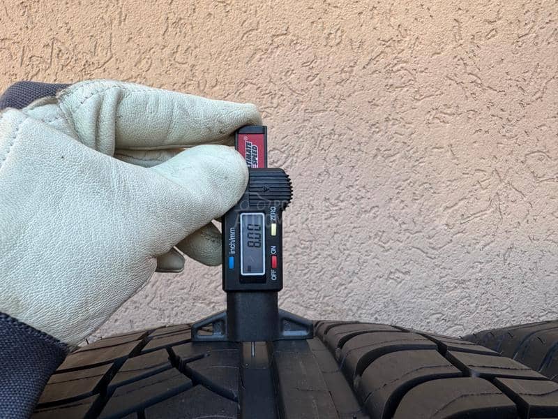 Michelin 285/45 R19 Letnja