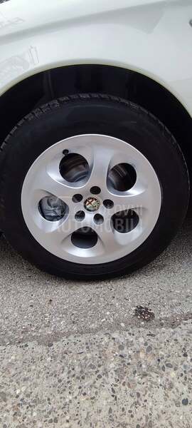 Alfa Romeo 147 1.6 ts