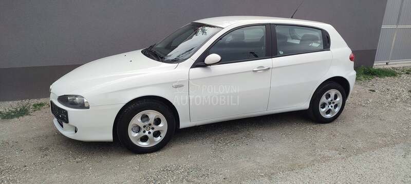 Alfa Romeo 147 1.6 ts