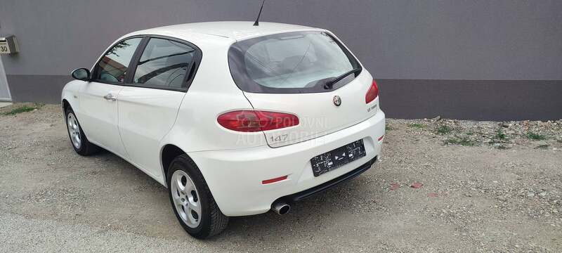 Alfa Romeo 147 1.6 ts