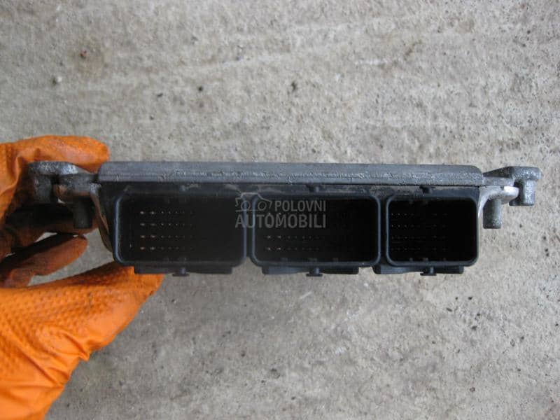Motorni racunar 1.9 dci