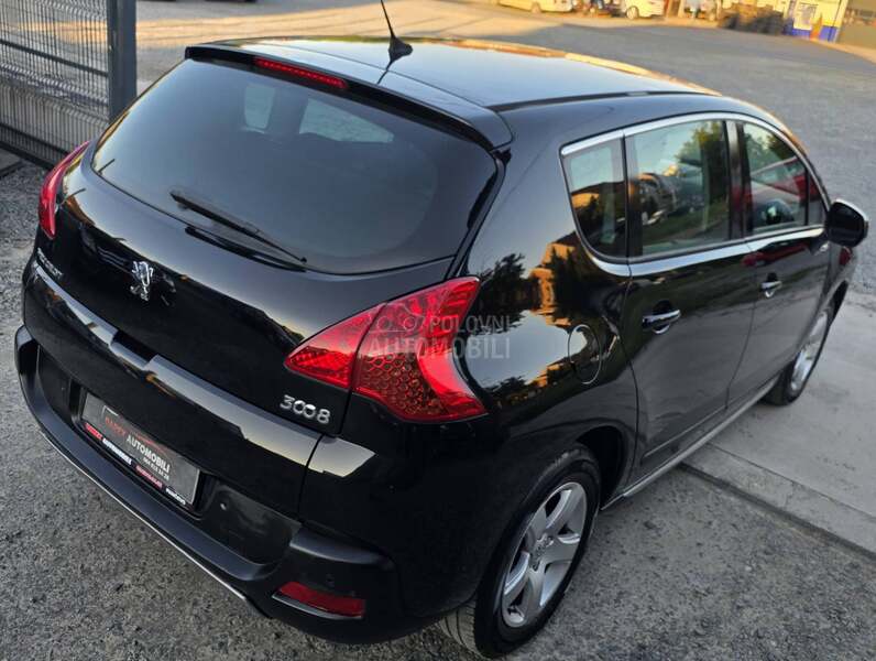 Peugeot 3008 2.0 HDI N.A.V.I