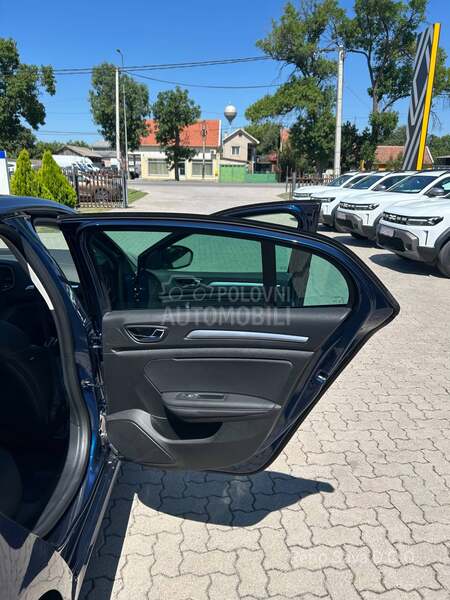 Renault Megane Equilibre TCe 140