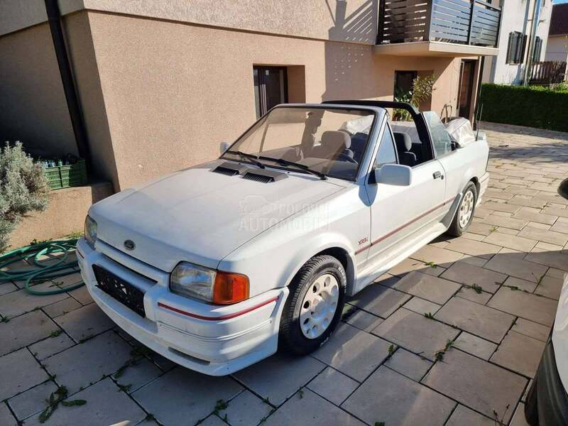 Ford Escort xr3i