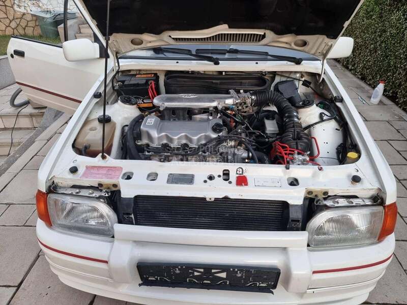 Ford Escort xr3i