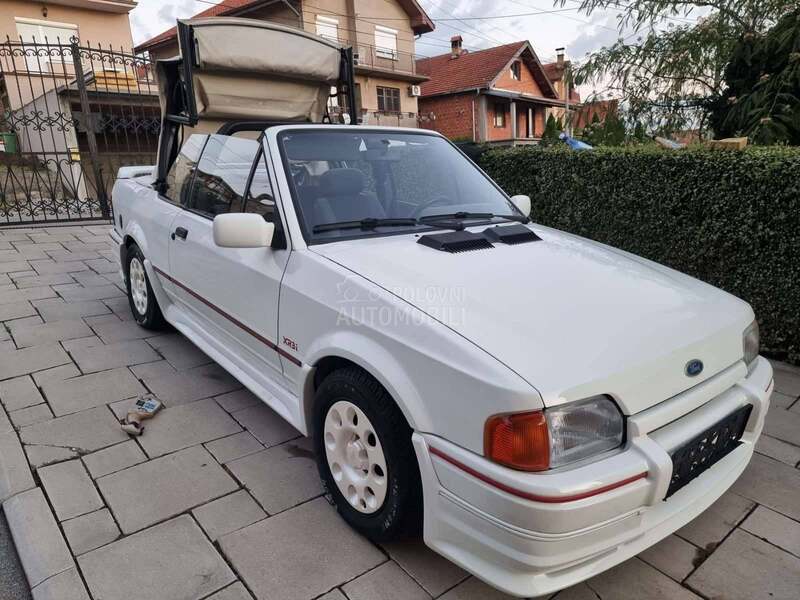 Ford Escort xr3i