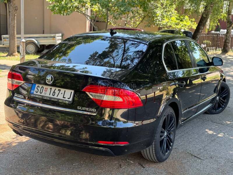 Škoda Superb 2.0TDI DSG T O P
