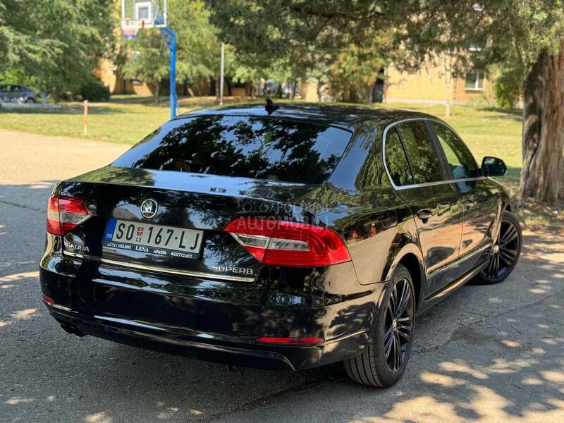 Škoda Superb 2.0TDI DSG T O P