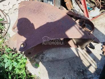 JCB Kašika sa čistačem 30cm