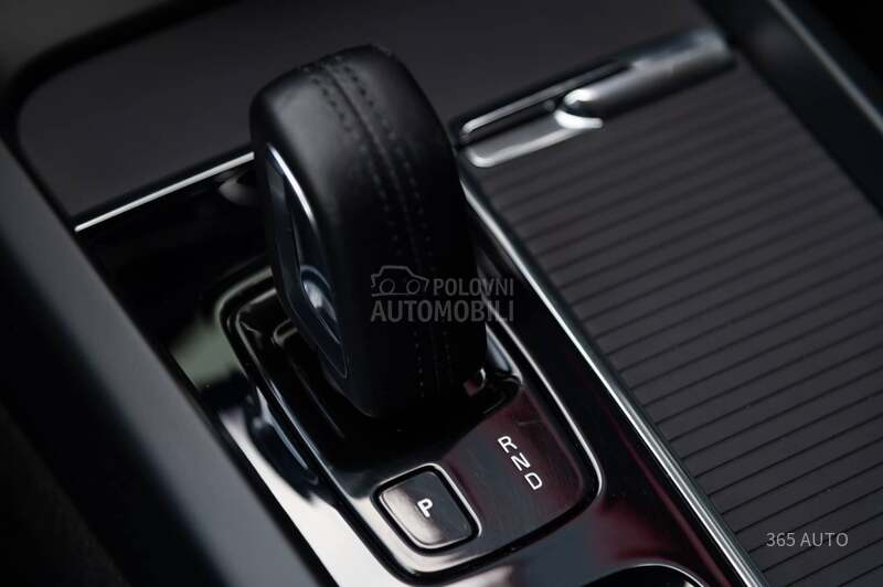 Volvo XC60 B4/MHEV