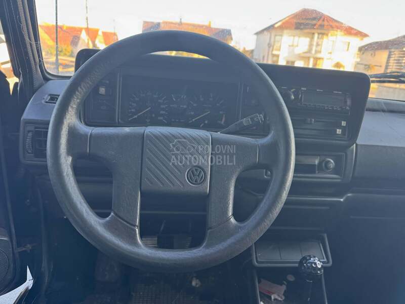 Volkswagen Golf 1 1.8
