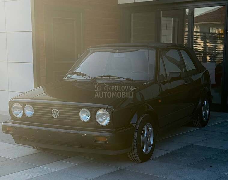 Volkswagen Golf 1 1.8