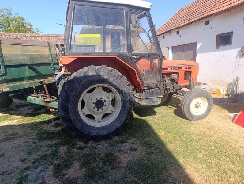 Zetor 7011