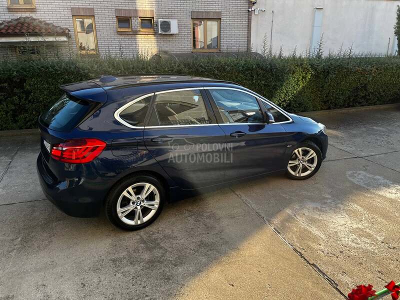 BMW 218 2.0