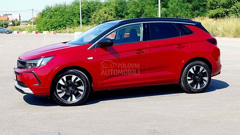 Opel Grandland X GS LINE AT8 SPORT