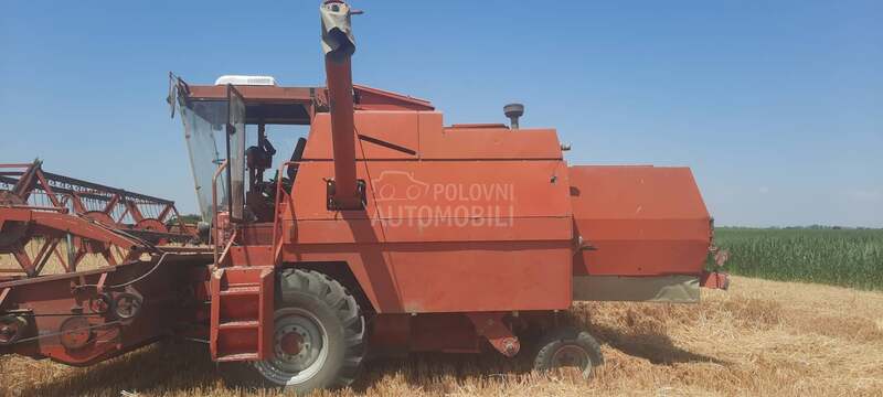 Massey Ferguson Droninborg 3800
