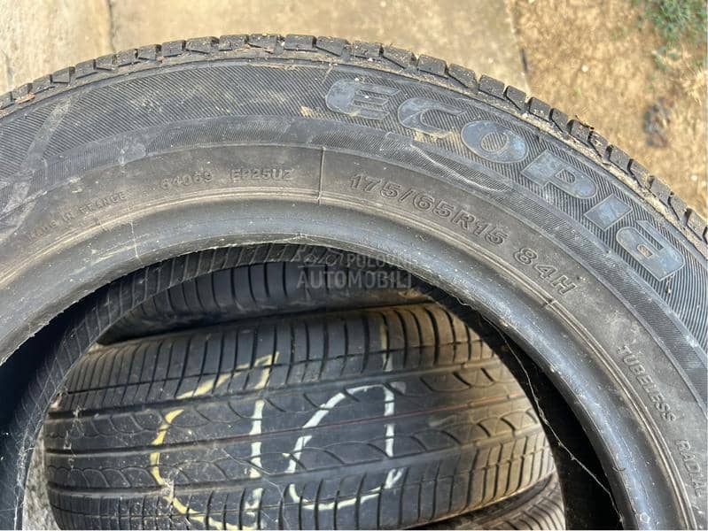Bridgestone 175/65 R15 Letnja