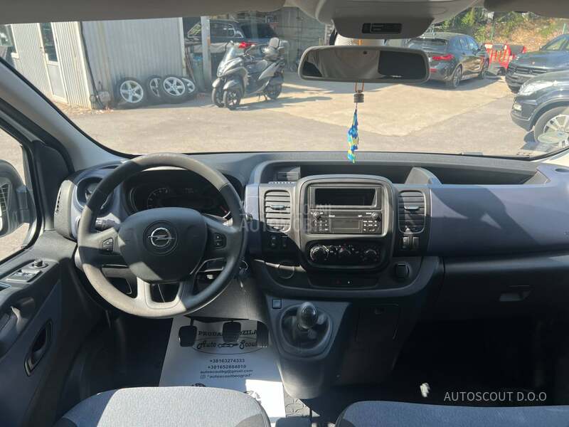 Opel Vivaro 