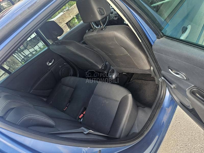 Renault Clio 1.2 anniversary