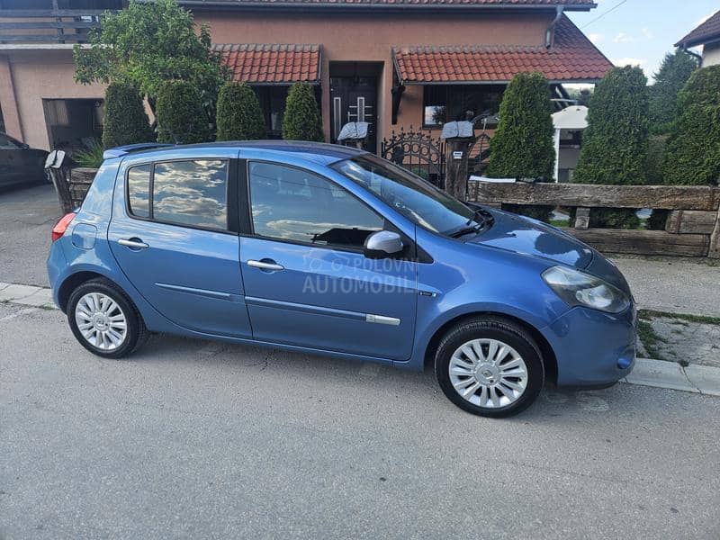 Renault Clio 1.2 anniversary