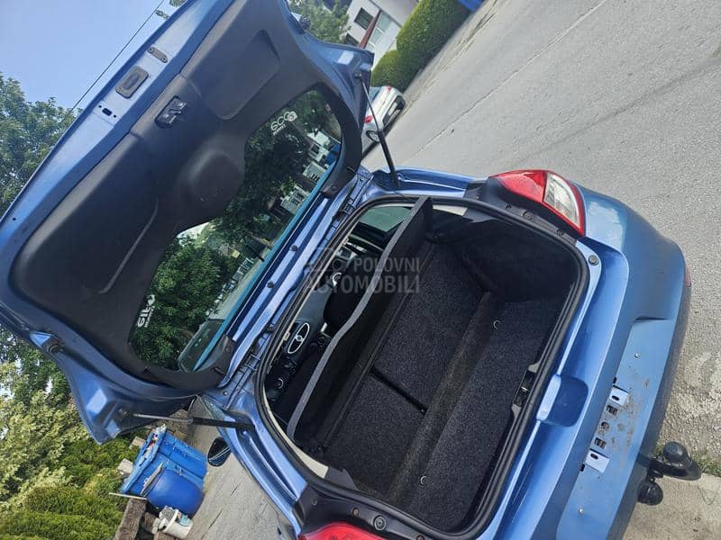 Renault Clio 1.2 anniversary