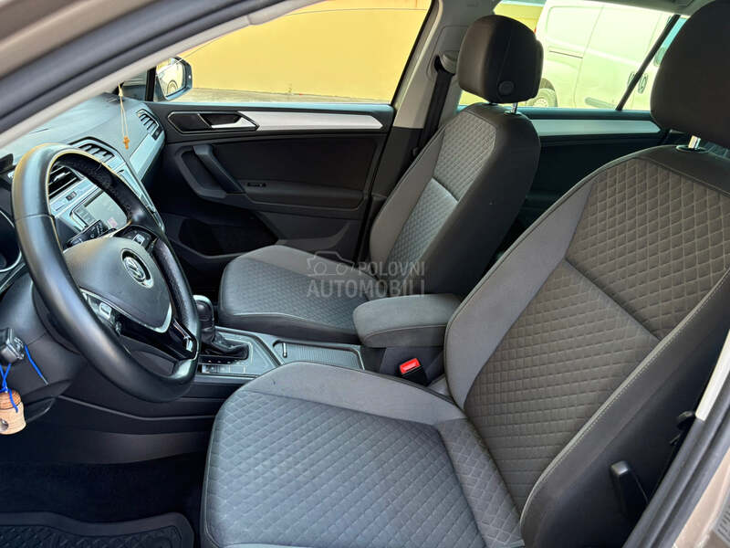 Volkswagen Tiguan 2.0TDI DSG Gold