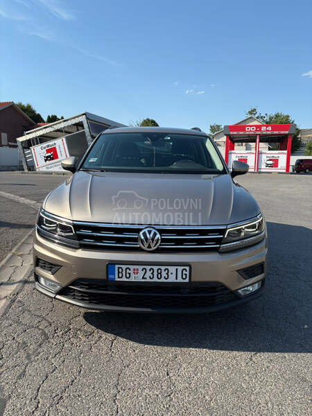 Volkswagen Tiguan 2.0TDI DSG Gold