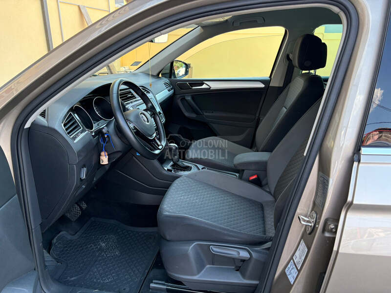 Volkswagen Tiguan 2.0TDI DSG Gold