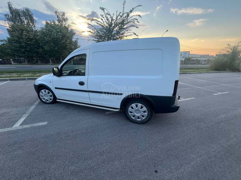 Opel Combo 1.3 CDTI