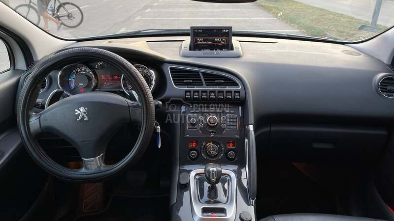 Peugeot 3008 hybrid