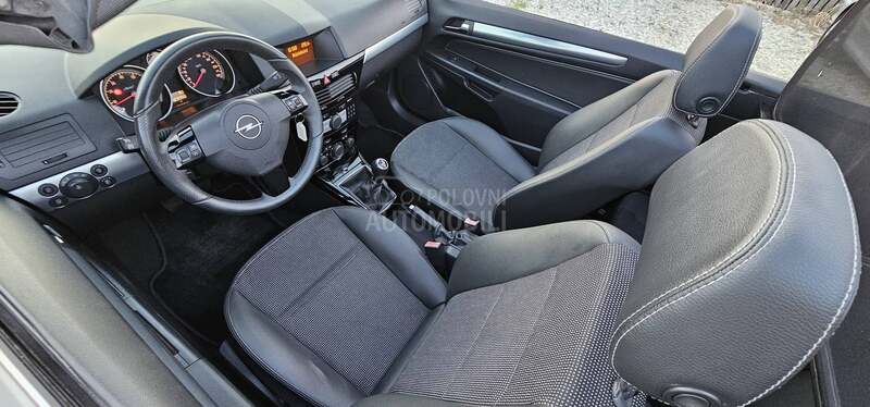 Opel Astra H 1.8