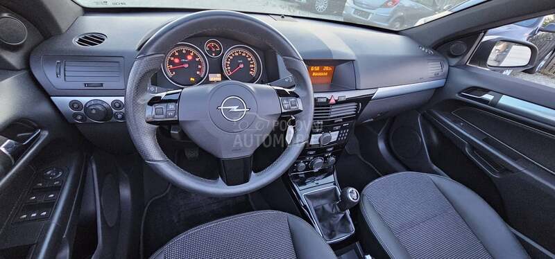 Opel Astra H 1.8
