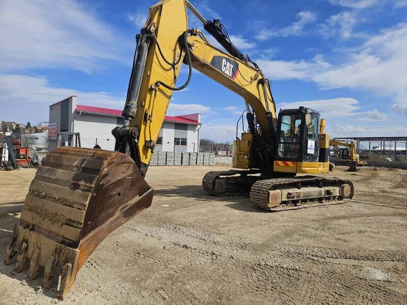 CAT 321d