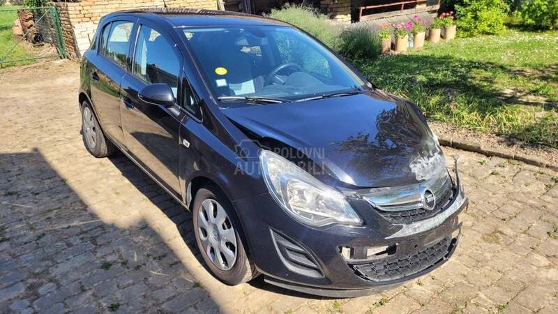 Opel Corsa D 1.3 d 2012. god. -  kompletan auto u delovima