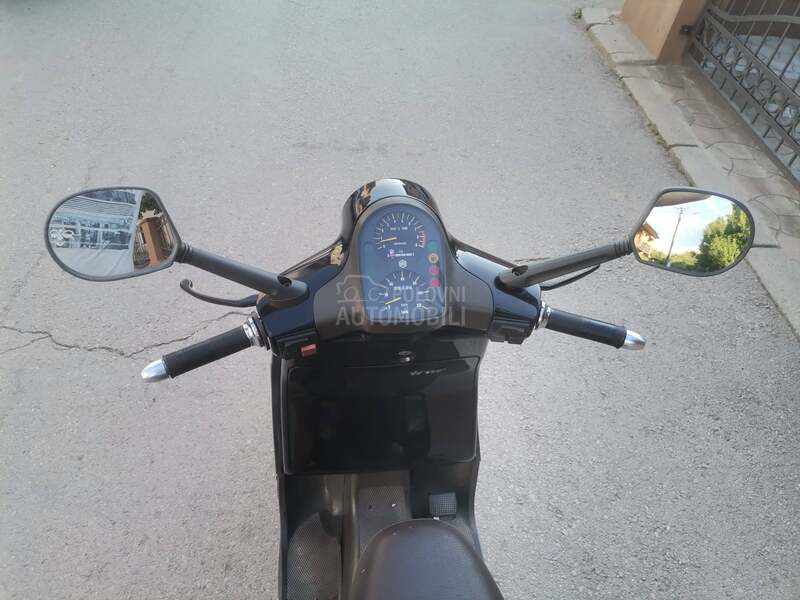 Vespa Cosa LX 200
