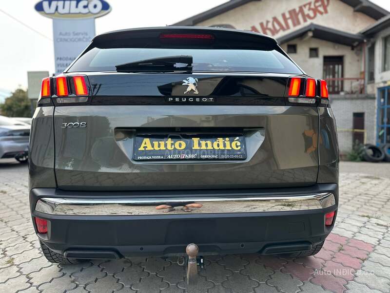 Peugeot 3008 1.2PureTechExecutive