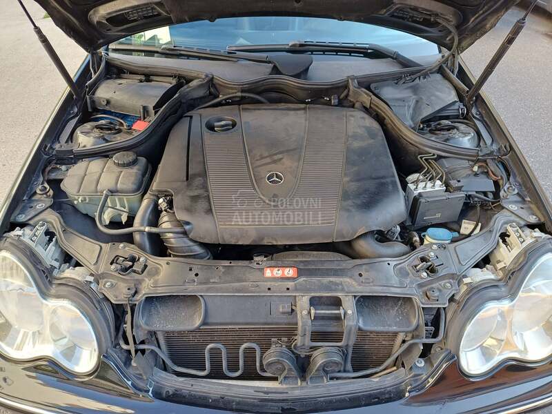 Mercedes Benz C 220 2.2CDI/AVANTGARD/