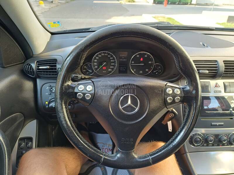 Mercedes Benz C 220 2.2CDI/AVANTGARD/