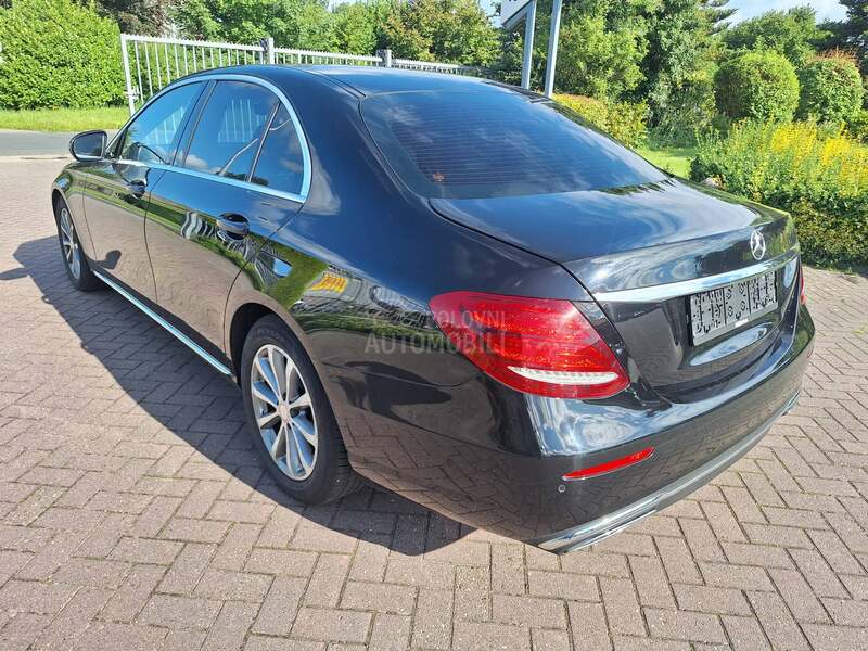 Mercedes Benz E 220 e220