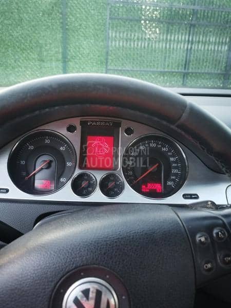 Volkswagen Passat B6 2.0