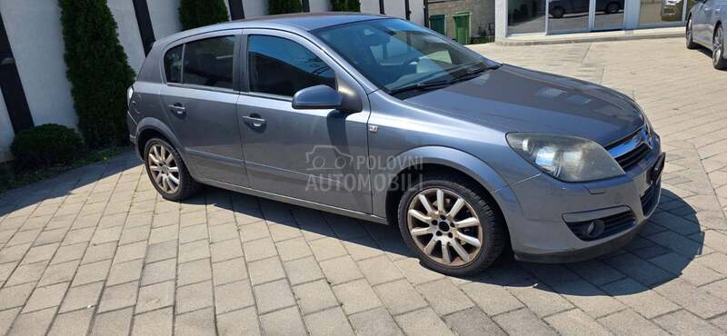 Opel Astra H 1.6 16v