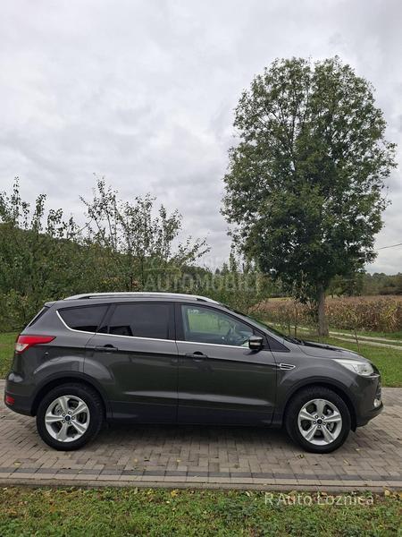 Ford Kuga 2.0  4x4 CH