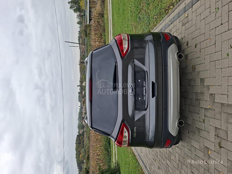 Ford Kuga 2.0  4x4 CH