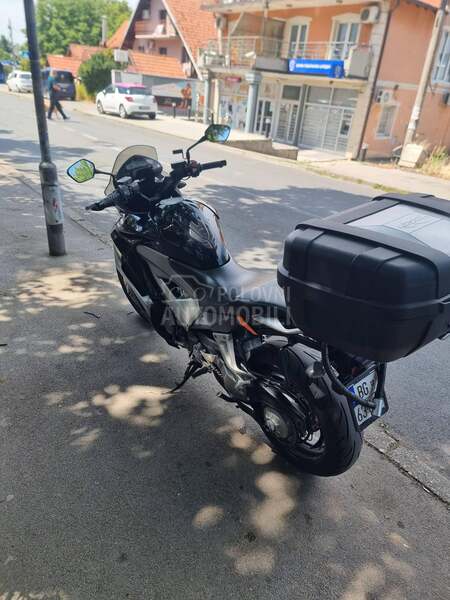 Honda vfr 800x crossrunner