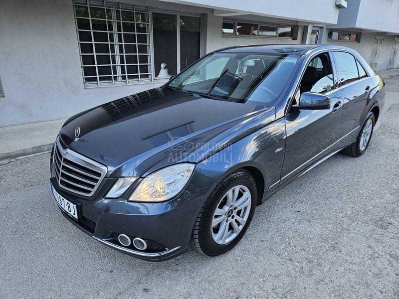 Mercedes Benz E 220 