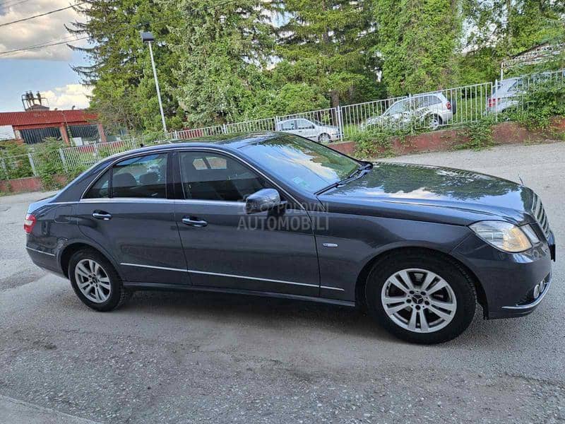Mercedes Benz E 220 