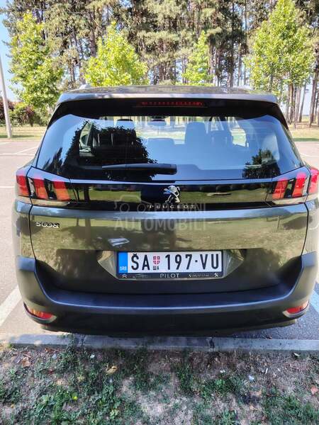 Peugeot 5008 1.6 HDI v/m servis