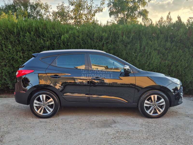 Hyundai ix35 2.0crdi/4x4/aut/CH